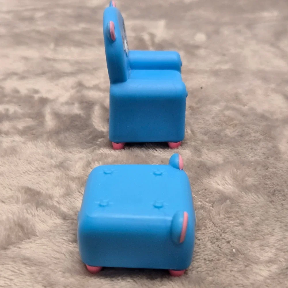 Shopkins Happy Places Moose Blue Bear Chair‎ and Ottoman McDonalds Toy 2018 Set